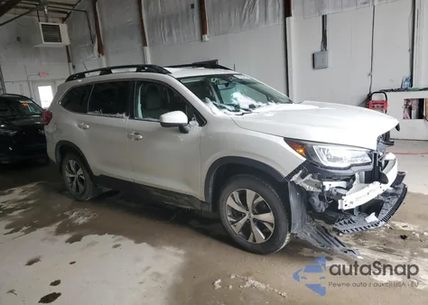 2020 Subaru Ascent Premium из США, поврежденный, VIN 4S4WMAFD6L3455643